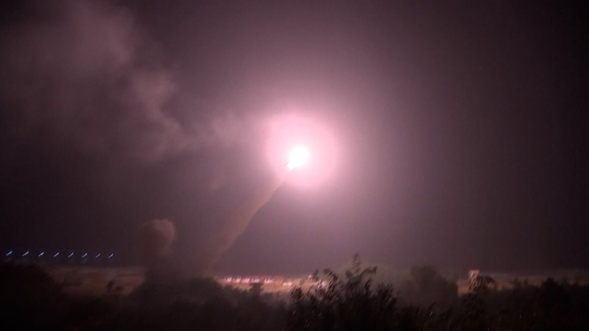 Korea a USA v reakci na severokorejský test odpálily čtyři rakety